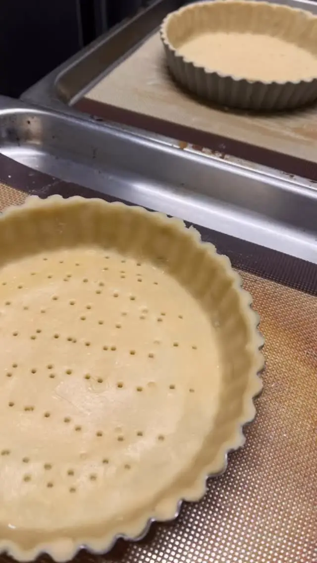 #Xmas準備
#Xmasケーキ
#hungrybowl2nd 

Xmasケーキのご予約予約はお済みでしょうか？
XmasガトーショコラとXmasバスクチーズケーキは
もう少しだけご予約受付可能です🎄

予約締切日は12月17日です。
よろしくお願いいたします⛄️